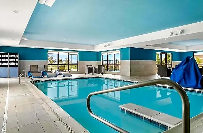 Hotel Hampton & Pekin