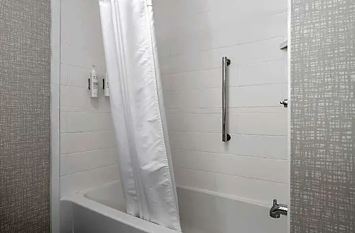 Hotel Hampton &